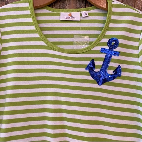 Quacker Factory Sz XS NWT Green Stripe Sequins Top - Picture 8 of 10